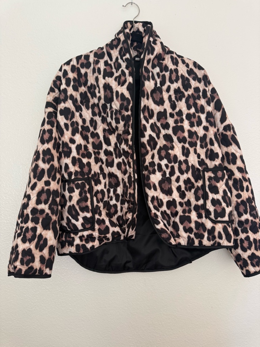 Amazon Women's Leopard Print Puffer Jacket - Pink & Black